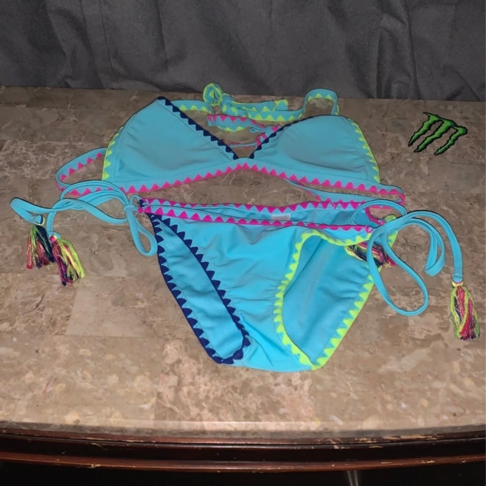 Girls Bikini